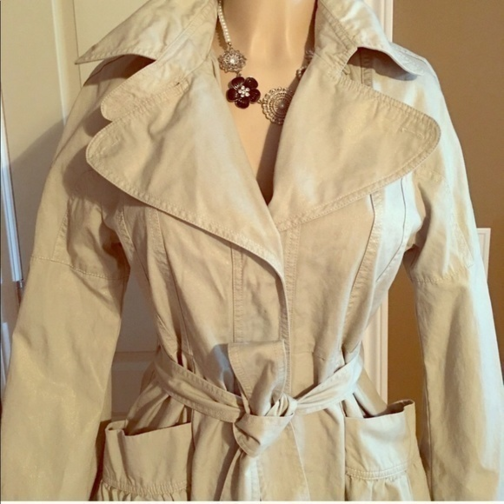 NWT Khaki/Tan‎ trench coat with shimmer